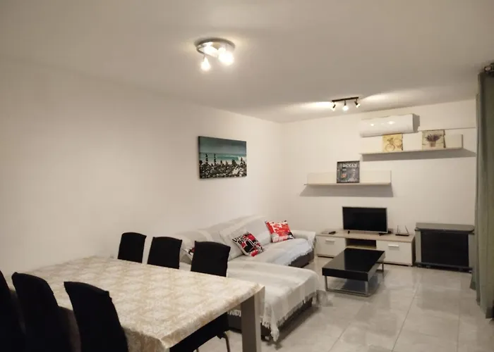 Apartamento Primera Linea De Mar En Ebrehogar