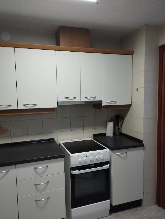 Apartment Primera Linea De Mar En Ebrehogar *